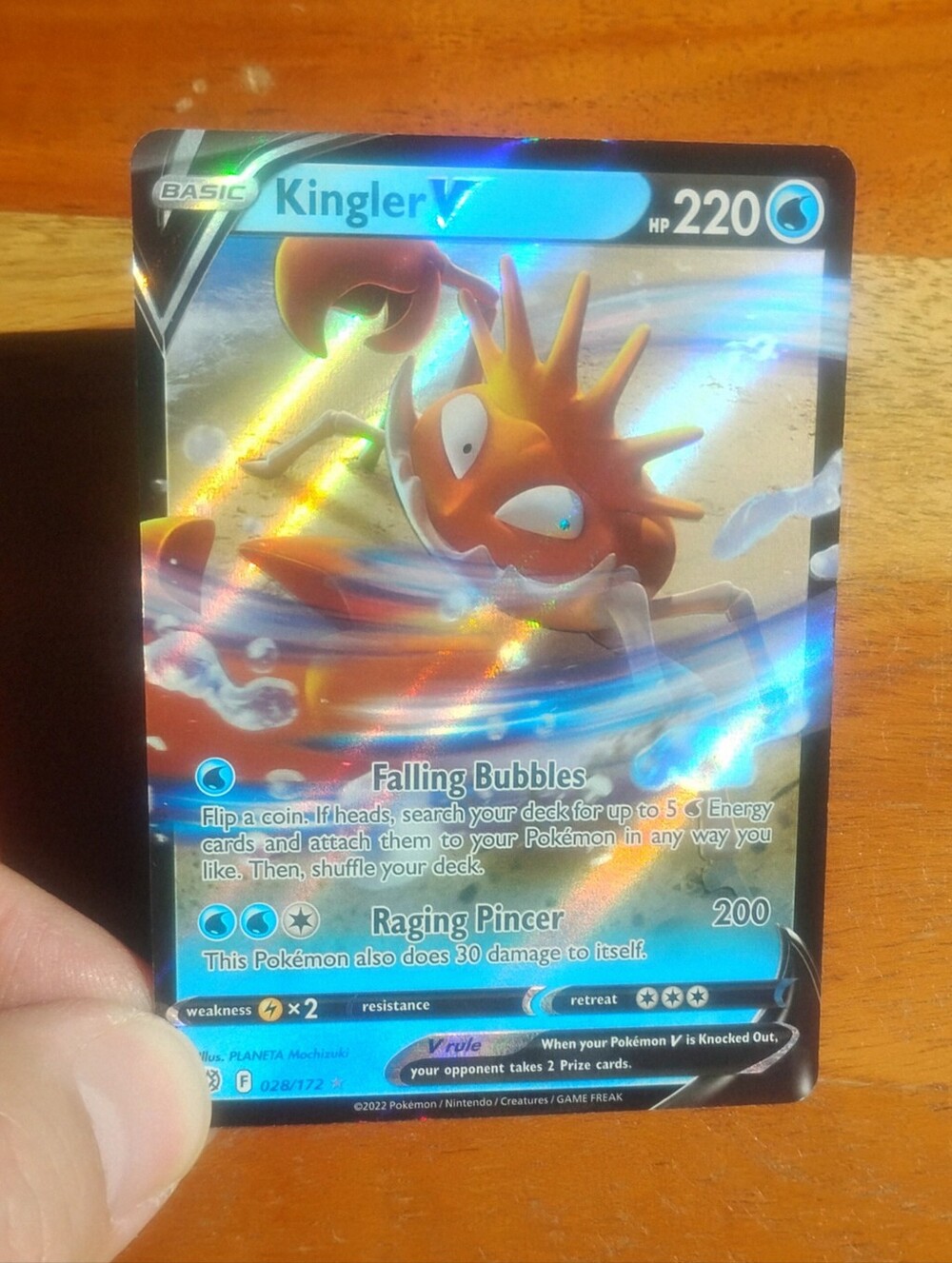 NM 2022 Holo Full Art Ultra Rare Kingler V 028/172 Brilliant Stars Pokemon Card